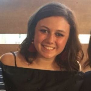 Meet your Posher, Caroline